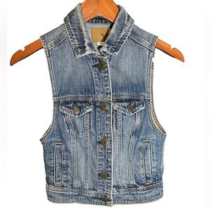 American Eagle Jean Vest Size XS